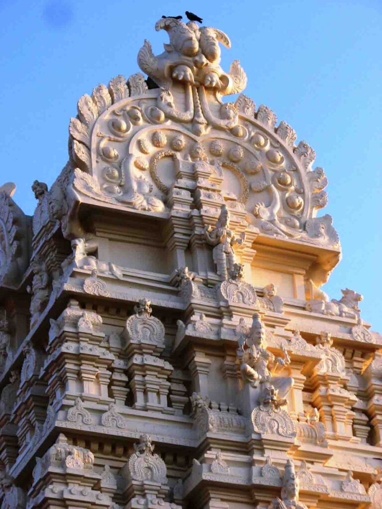 Gateway to Kamakshi Amma Temple