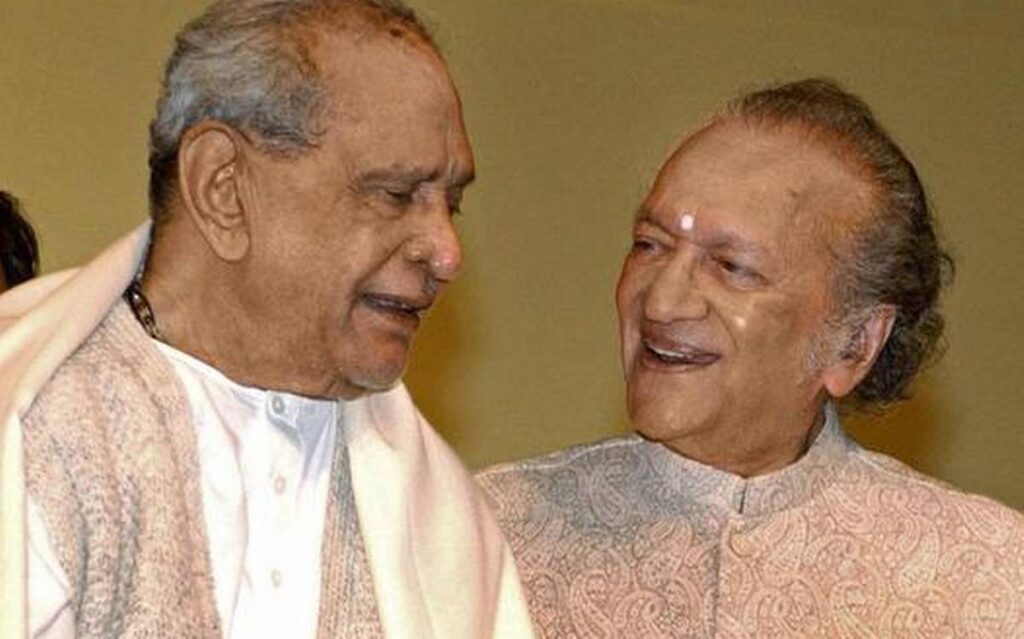 A confluence of two greats - Pt Bhimsen Joshi with Pt Ravi Shankar at a music festival