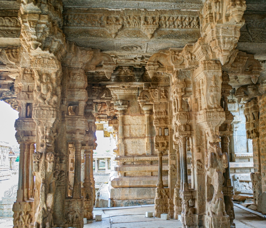 18_Vithala Temple with musical pillars