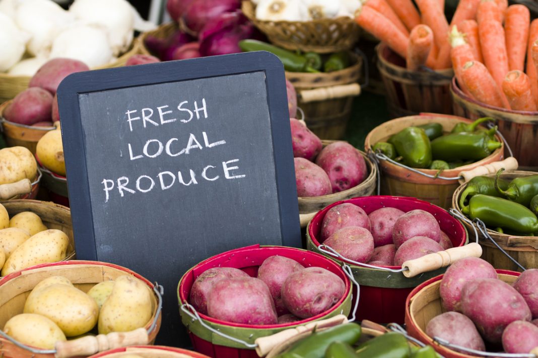 Do Your Fruits And Vegetables Taste Like They Used To?