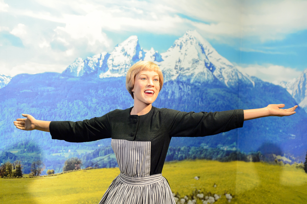 Supercalifragilistic Julie Andrews